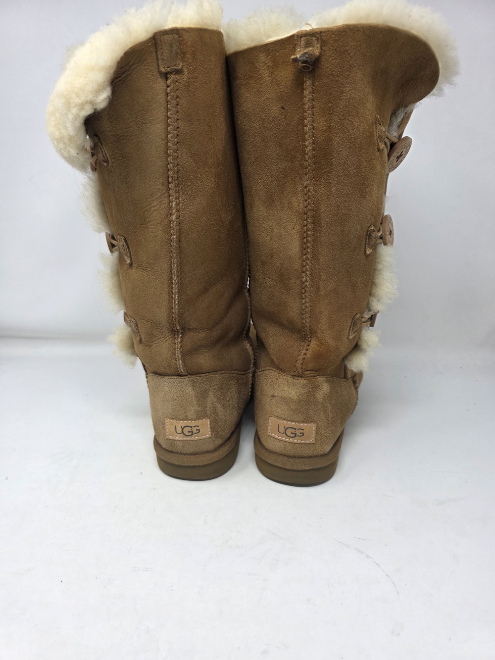 UGG Bailey Button Triplet II Chestnut Shearling Tall Boots Womens 9 Suede
